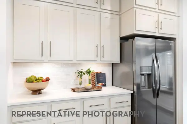 357 Blue Summit BND, Liberty Hill, TX 78642