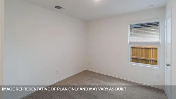 316 Nizao LN, Bastrop, TX 78602