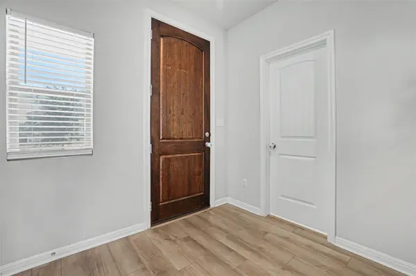 310 Running M ST, Georgetown, TX 78633