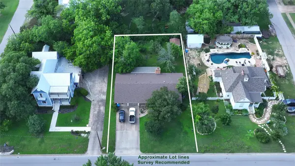606 E Liberty Ave, Round Rock, TX 78664