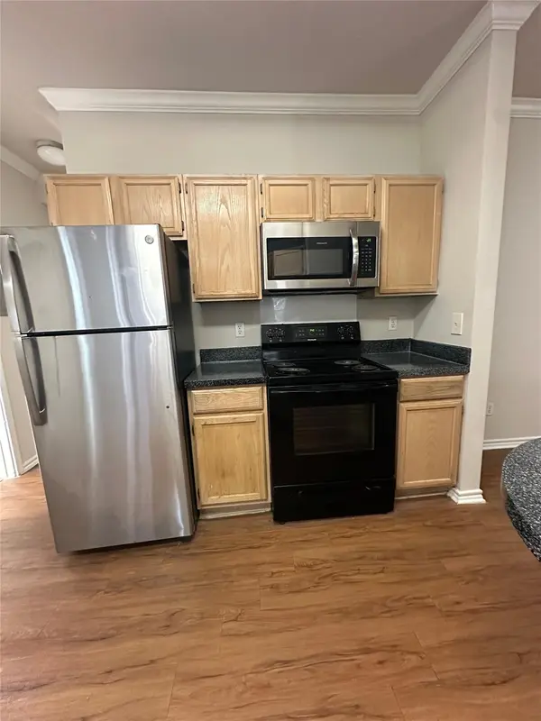 6804 N Capital Of Texas HWY #212, Austin, TX 78731