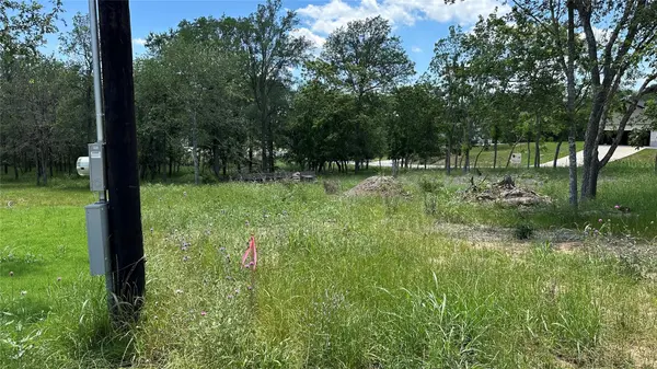 103 E Keomuku LN, Bastrop, TX 78602