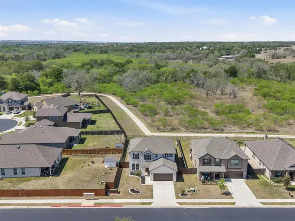 308 Linden ST, Bastrop, TX 78602