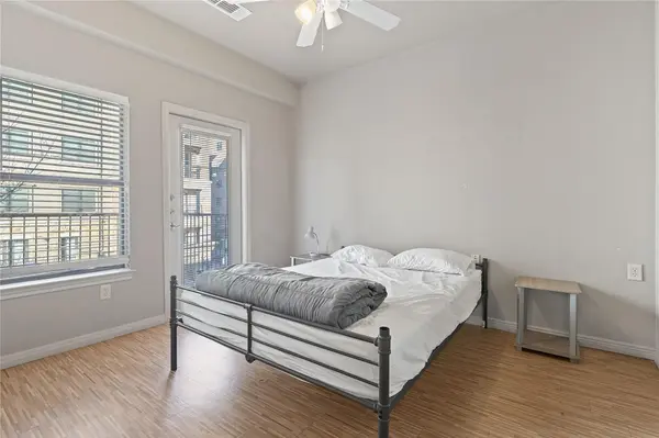 2515 Pearl ST #203, Austin, TX 78705
