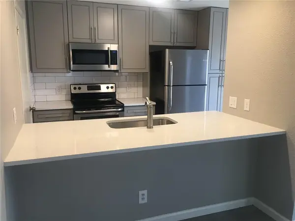 1510 Camp Craft RD #B, West Lake Hills, TX 78746