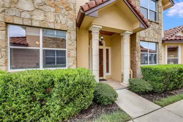 2008 American DR #2, Lago Vista, TX 78645