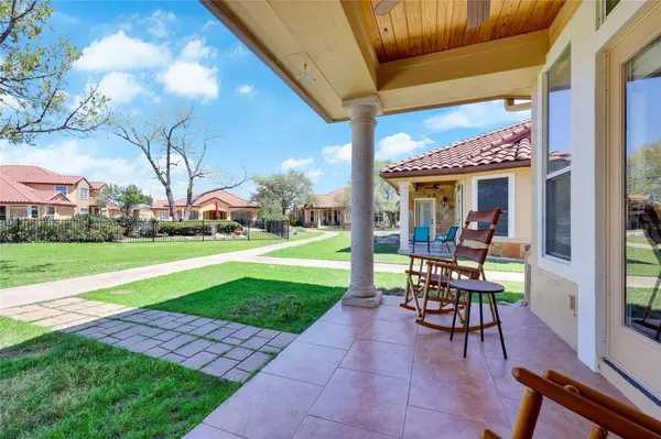 21118 Highland Lake DR #2, Lago Vista, TX 78645