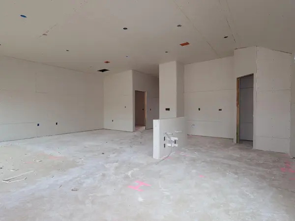 9313 Furman DR, Austin, TX 78747