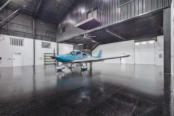 15850 Salado Airport RD #14, Salado, TX 76571