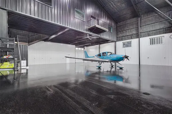 15850 Salado Airport RD #14, Salado, TX 76571