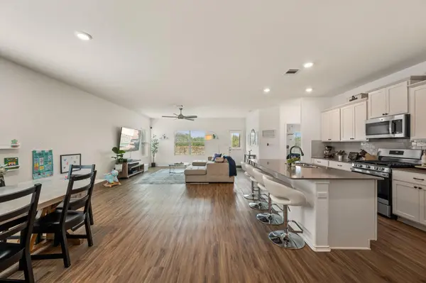 124 Flint Mountain RD, Georgetown, TX 78628