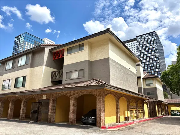 806 W 24th ST #202, Austin, TX 78705