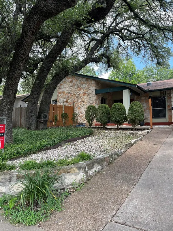 8604 Furness DR, Austin, TX 78753