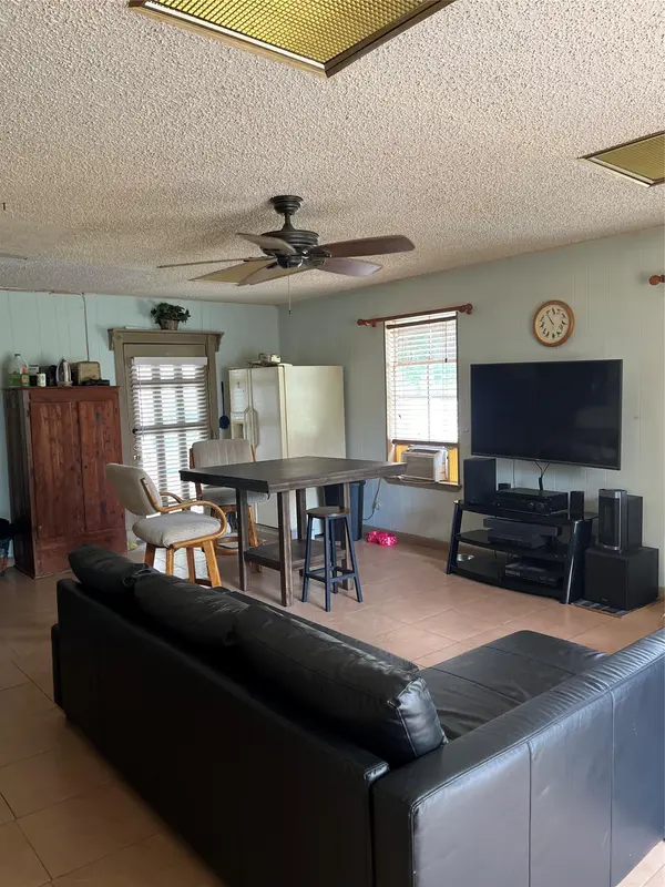 8604 Furness DR, Austin, TX 78753