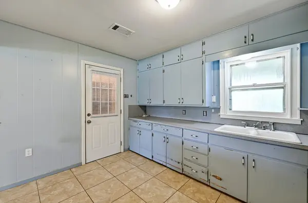 200 E Tate ST, Burnet, TX 78611