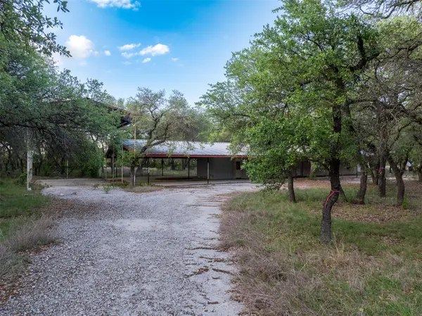 1050 Oak Grove RD, Leander, TX 78641