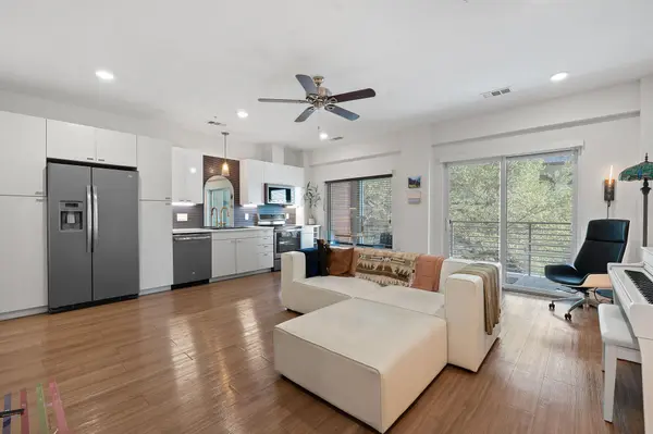 4361 S Congress Ave #322, Austin, TX 78745