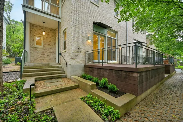 1205 Norwalk LN #D, Austin, TX 78703