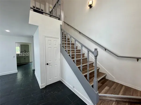 804 Tapestry CV, Pflugerville, TX 78660