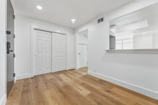 119 E 6th ST #703, Austin, TX 78701