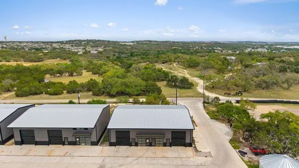 451 Farrell RD #100B, Dripping Springs, TX 78620
