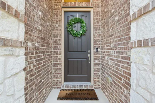 3916 Octavia DR, Pflugerville, TX 78660