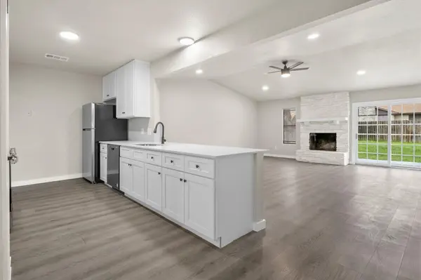 502 Pintail LN, Taylor, TX 76574