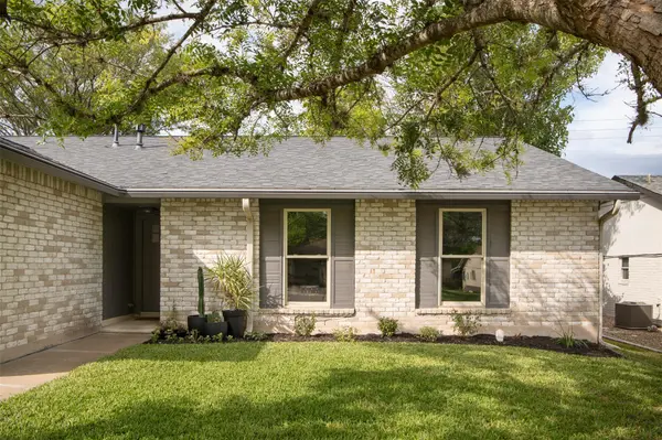 304 Skyloop DR, Austin, TX 78745