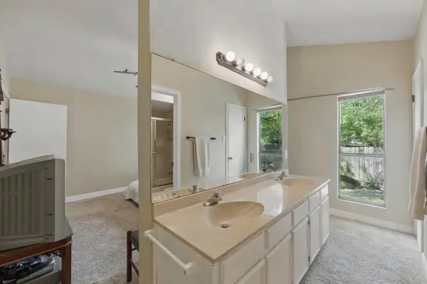 4802 Peach Grove CT, Austin, TX 78744
