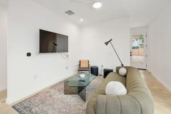 3409 Neal ST #2, Austin, TX 78702