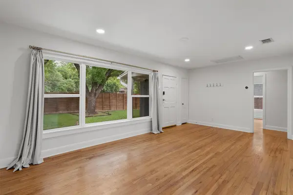 4514 Highland TER, Austin, TX 78731