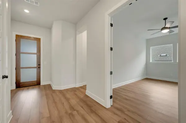 1143 Rusty Blackhaw TRL, San Marcos, TX 78666
