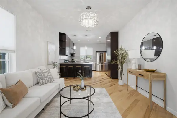 206 E 43rd ST, Austin, TX 78751