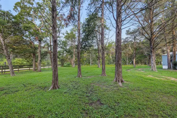 1218 County Road 436, Dime Box, TX 77853
