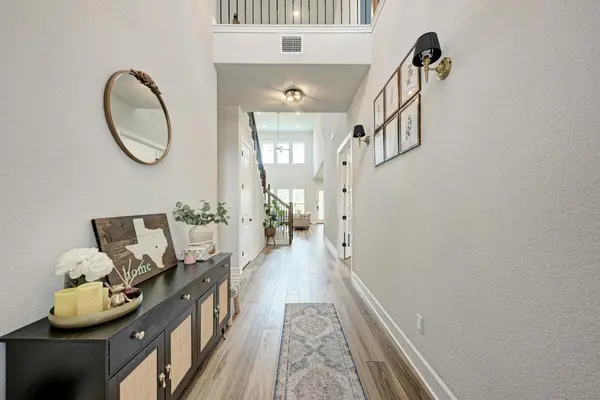 1105 White Daisy LN, Georgetown, TX 78628