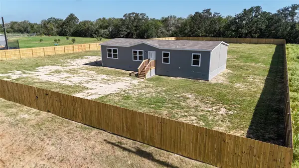 161 Azalea CT, Dale, TX 78616