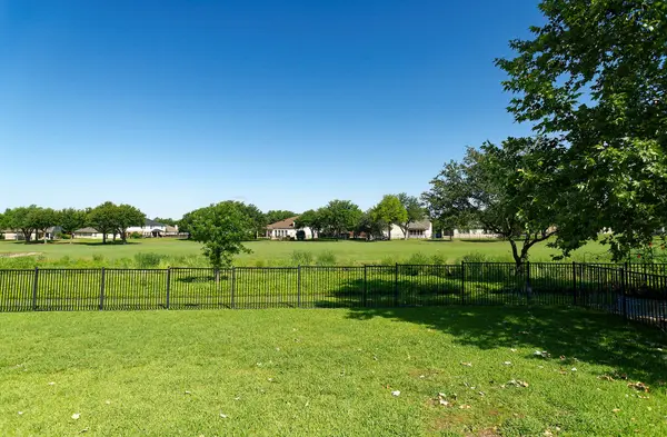 1116 Hillridge DR, Round Rock, TX 78665