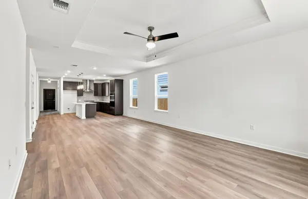 129 Adlai Ave, Georgetown, TX 78633
