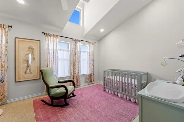305 E 31st ST #2, Austin, TX 78705