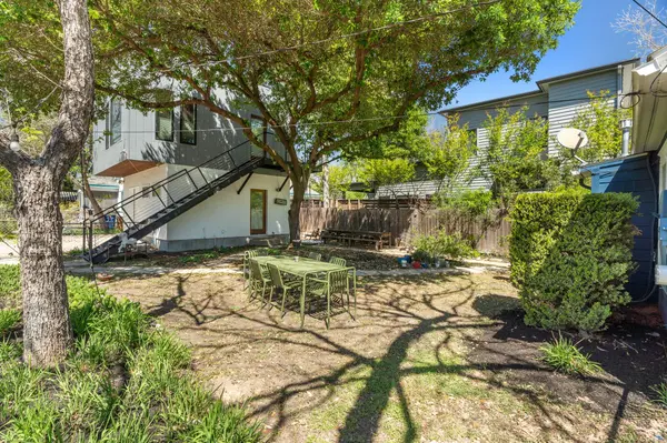 1910 Kinney Ave, Austin, TX 78704
