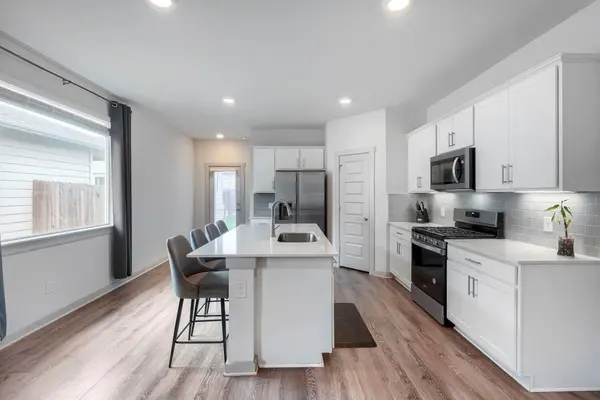 233 NEW HAMPTON WAY, San Marcos, TX 78666