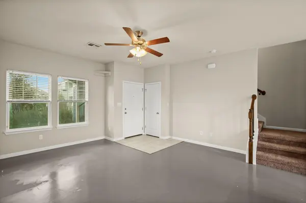 1006 Sand Post PL, San Marcos, TX 78666