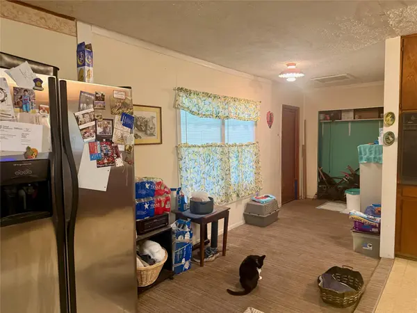 106 San Jacinto ST, Lockhart, TX 78644