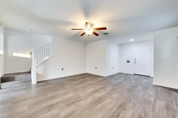 9004 Bird Brook LN, Austin, TX 78747