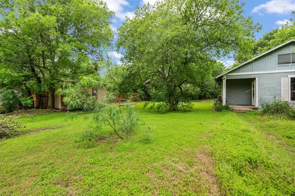 1132 Eleanor ST, Austin, TX 78721