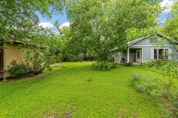 1132 Eleanor ST, Austin, TX 78721