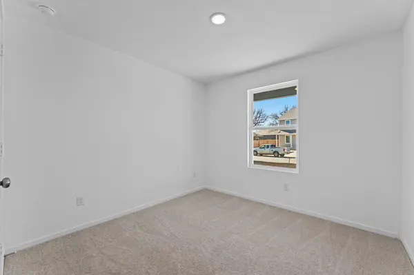 112 Ellendale PL, Fredericksburg, TX 78624