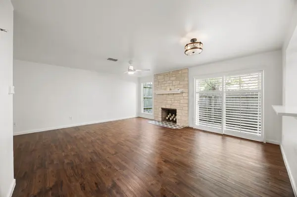 6821 Old Quarry LN, Austin, TX 78731