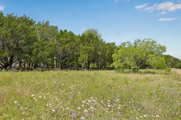 20701, 20703, 20705 Dawn DR, Lago Vista, TX 78645
