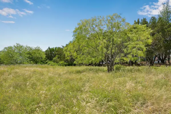 20701, 20703, 20705 Dawn DR, Lago Vista, TX 78645